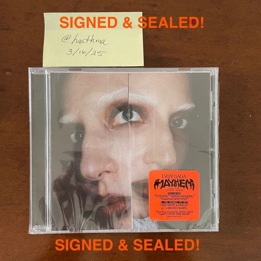 SIGNED, SEALED Lady Gaga 'MAYHEM’ CD with SIGNED Art Card Insert - Picture 2 of 8
